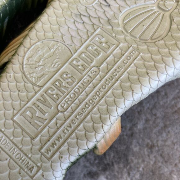 Rivers Edge Bass Fish Flip Flops Slides Sandals Men's 11 12 Slip On Funny Gift - Picture 6 of 7